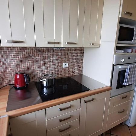 Appartement 2 Pieces Tres Lumineux له غارن-كولومبس المظهر الخارجي الصورة