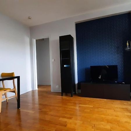 Appartement 2 Pieces Tres Lumineux له غارن-كولومبس المظهر الخارجي الصورة